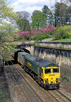 66513-Y-SydneyGardens-260401-JC25