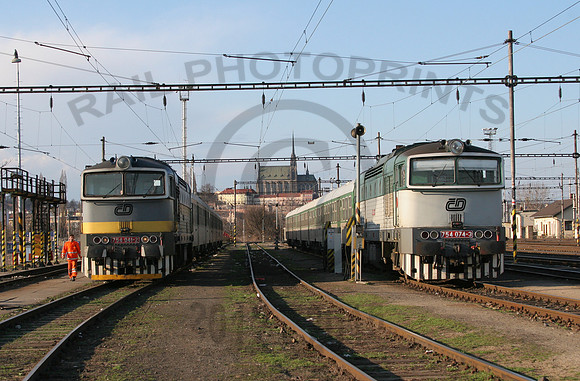 754041-Brno-040406-RP126