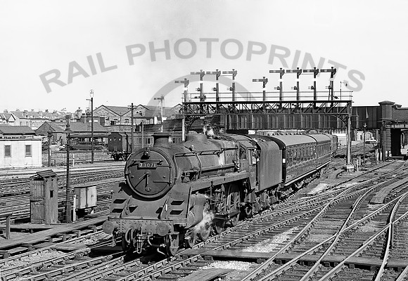 73071-Y-Chester-0861-RPC401