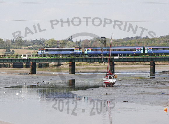 90010 Manningtree 050506 JC0501