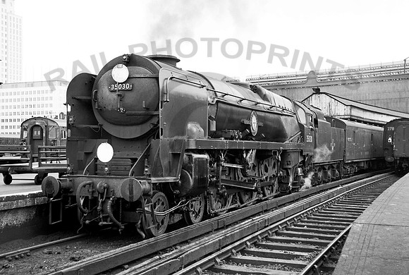 35030 Waterloo  1963 JDC208