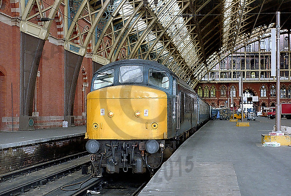 45109-Y-StPancras-060984-LP17