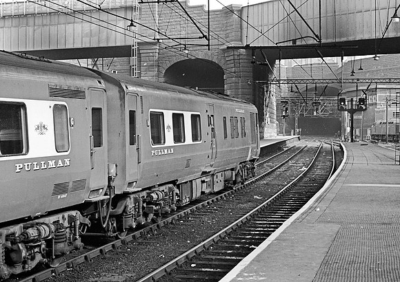WR Pullman Liverpool Lime Street 050366 CW097