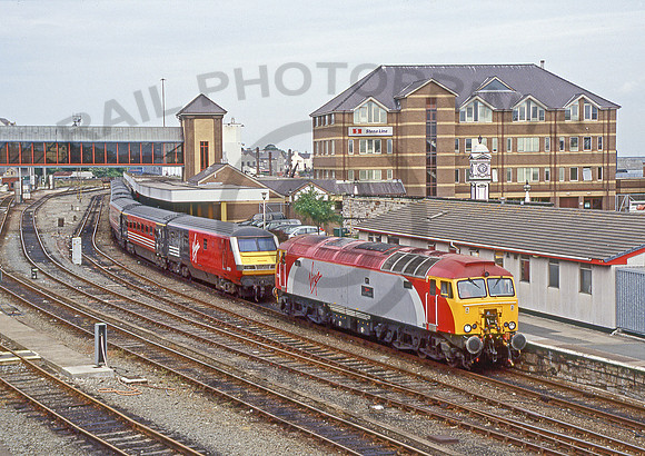 57301-Y-Holyhead-230504-JC089