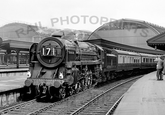 70029 Paddington-1957-RPC567R