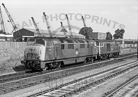 D833 Westbury 180771 JM737