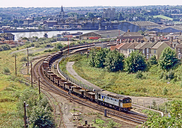 33064-Strood-250792-JC652