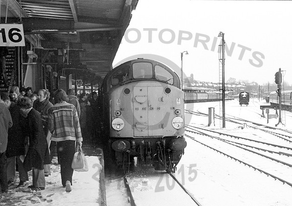 40030-York-140379-RP272