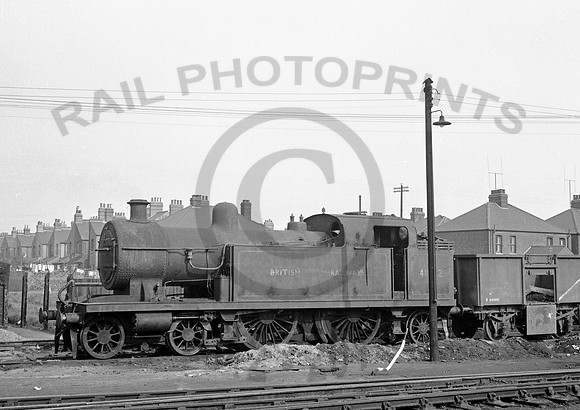 41952 Shoeburyness 041053 GL737
