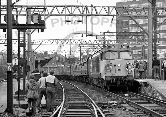 50042 Enfield Town 190383   JC503