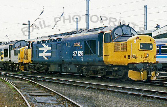 37128 Ipswich 260393 RC-J065