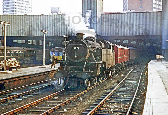 42072 Leeds City Station 100966 CD072R