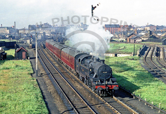 42317-Y-Carlisle-0461-RPC078R
