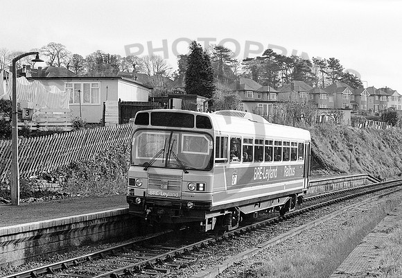 RDB977020-Y-SeaMills-171181-JC683