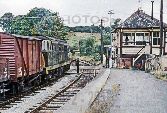 D7051 Radstock West 100865 DF804-1