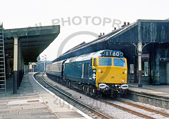 D435 Oxenholme 310768  DCross076