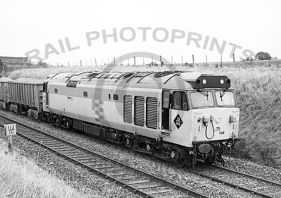 50149-Y-UptonScudamore-181087-JC207