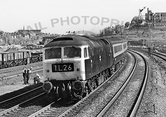 1518 Wood Green 1969 RPC306