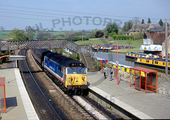 50026 Heyford 280490 DM870-11