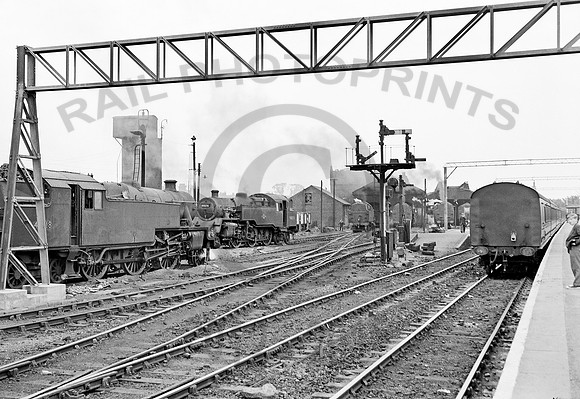 42518 Shoeburynesss 230760  HB758