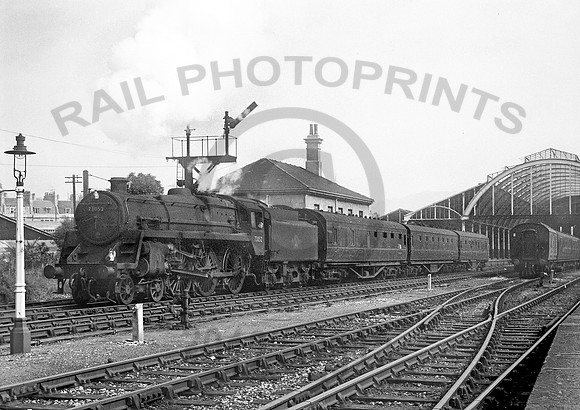 73052-Y-BathGP-1964-RPC421