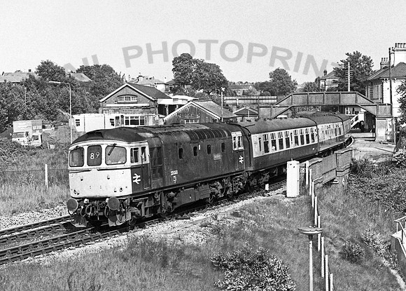 33008 Woolston 290582 JC098