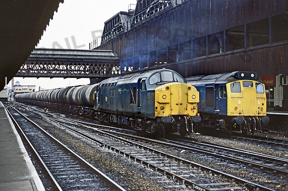 37040 Manchester Victoria 090384 BR07