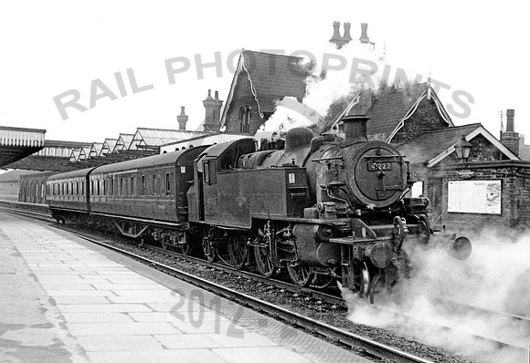 41227 Wellingborough 220264 IT480