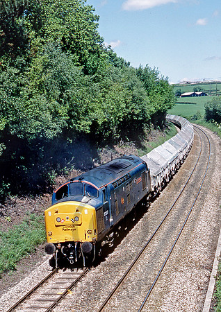 37207-Y-StoneyBridge-0686-RPC186