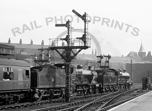 41063-Y-Stockport-260458-AHB630R