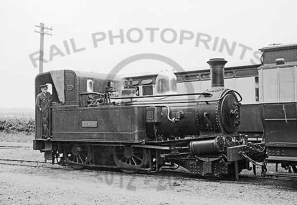 IOM 10 Ballasalla 100765  IT405