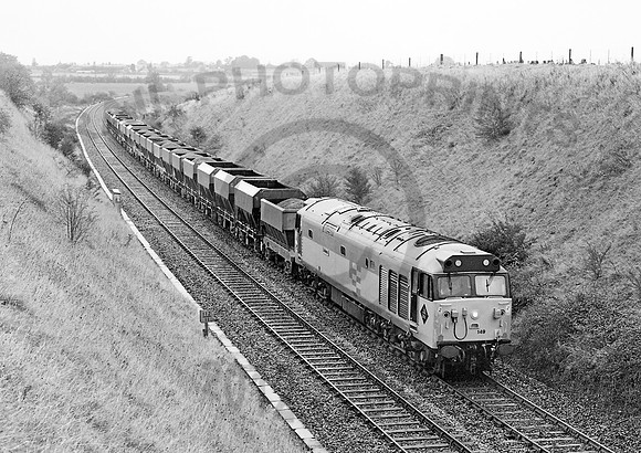 50149-Y-UptonScudamore-181087-JC195-1