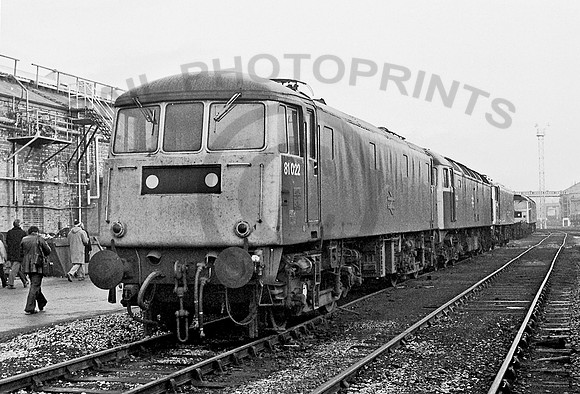 81022-Y-Crewe-271177-JC
