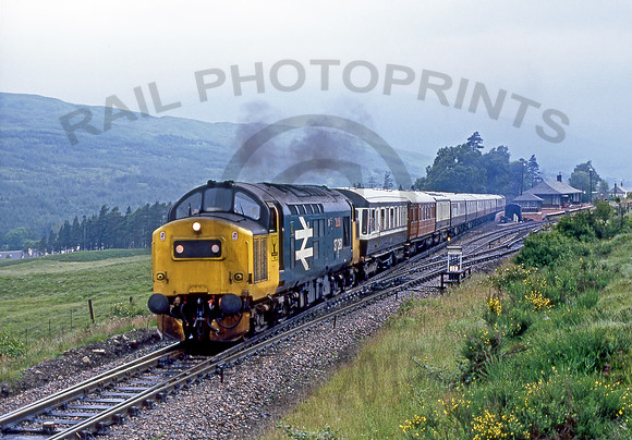37261-Bridge-of-Orchy-150787-JC021