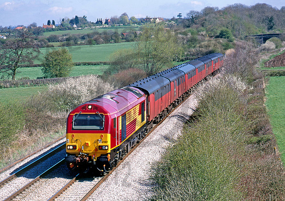 67007-Y-Rangeworthy-190400-JC914