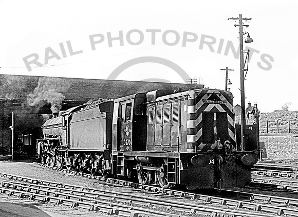 D2704 Dunfermline 0766 RPC 098