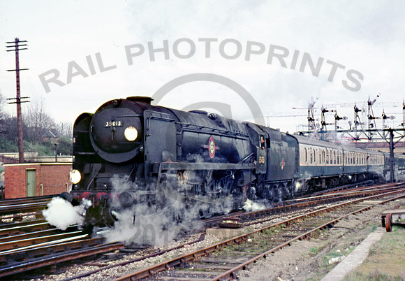 35013 Southampton Central  180367 DC604