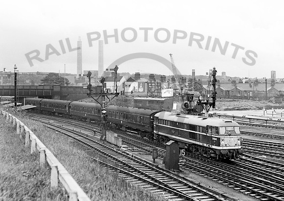 D5543 Norwich 1963  SC568