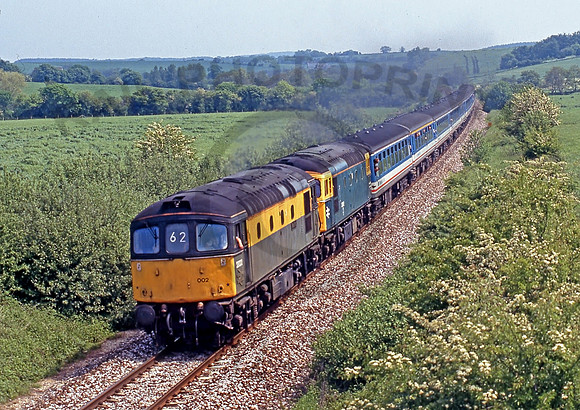 33002-Y-Hatch-240592-JC648