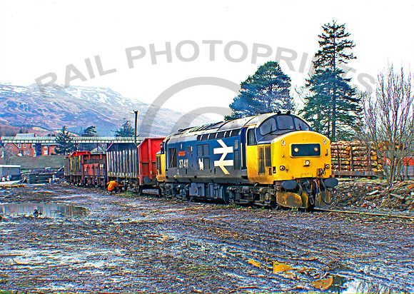 37411 Crianlarich Lower 0388 JC567R-1