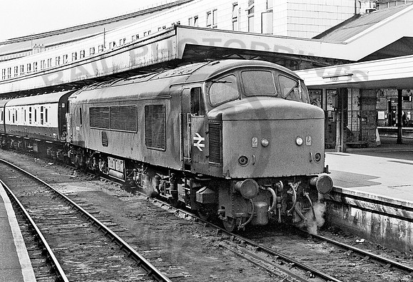 46008-Y-Bristol-200578-JC