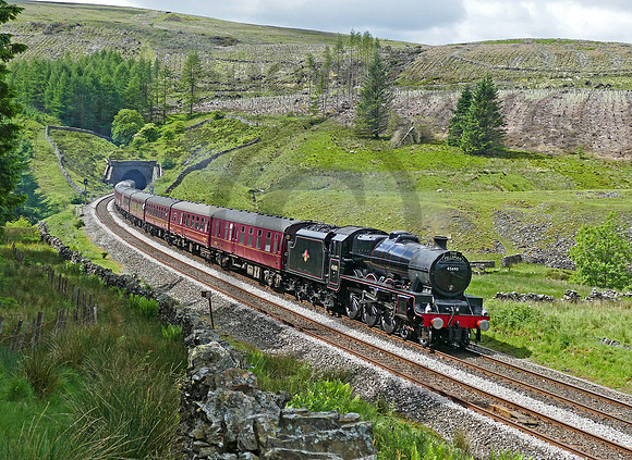 45690 Blea Moor 120618 JC690
