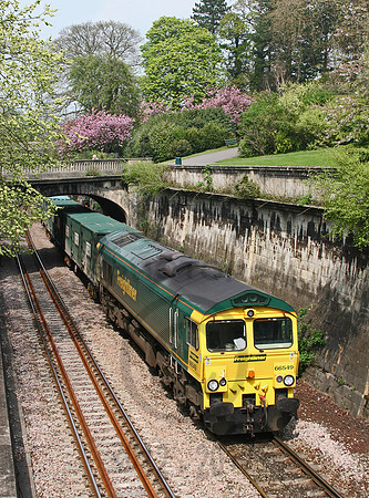 66549-Y-SidneyGardens-210405-JC06