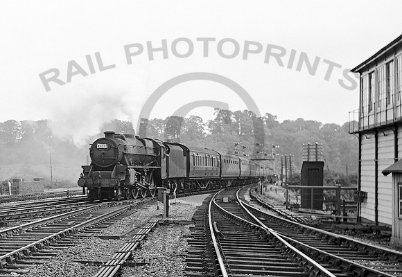 Black 5 Trent South Jn 1957 RPC681