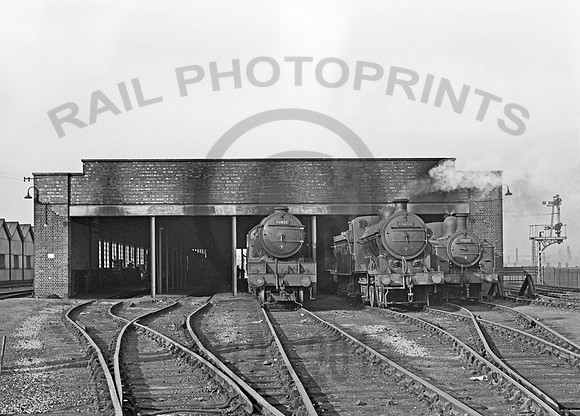 Copley Hill Shed 250552 NP734