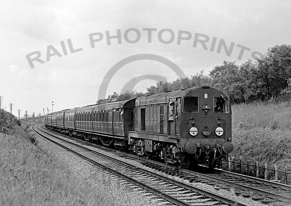 D8105 Lenzie 180862  CR910