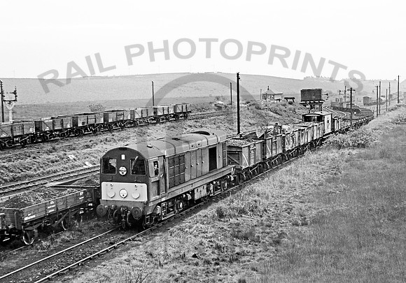 D8075 Robroyston Yard 280964 CR959