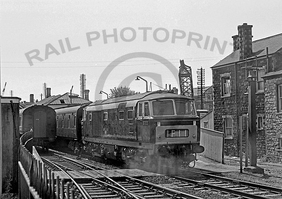D7028 Bridgend 070762 CR943