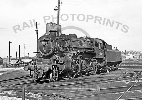 43079 Hull Dairycoates   260863  NP892