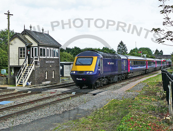 43097 Moreton in Marsh 150618  JC95